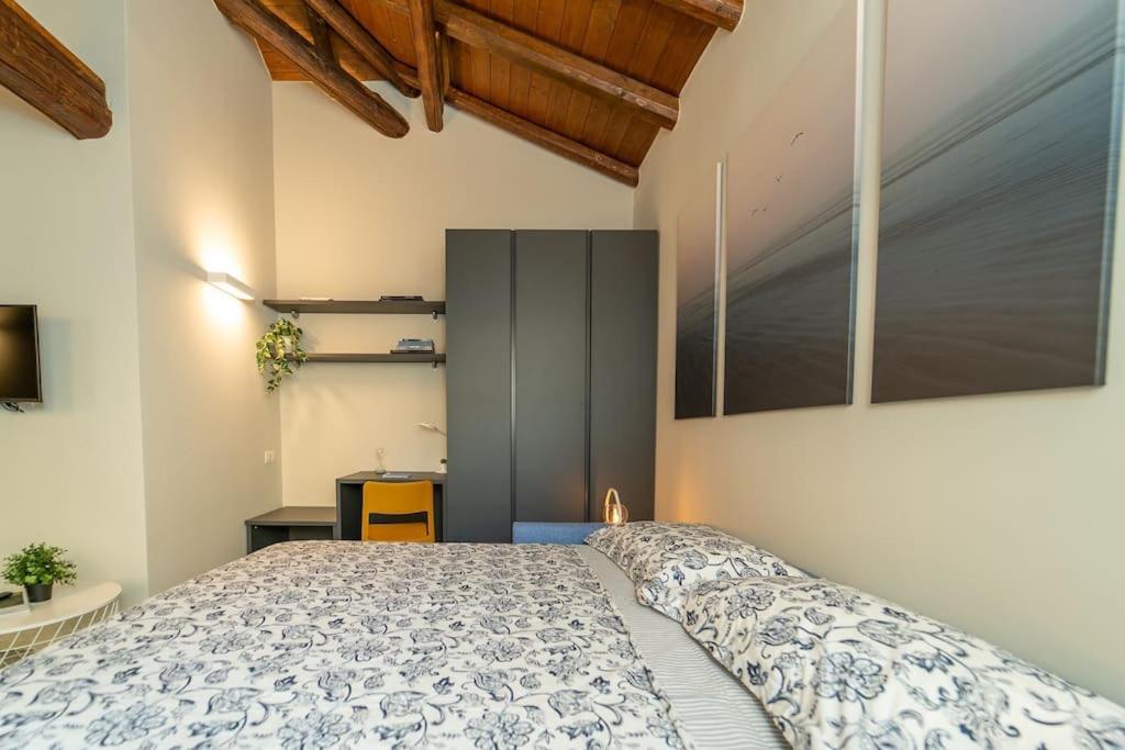 Moderno Appartamento A 200 Metri Dal Duomo Como Exteriér fotografie